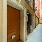 Appartement San Felice Modern By Sarlux *