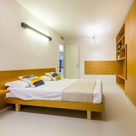San Felice Modern By Sarlux * Venice